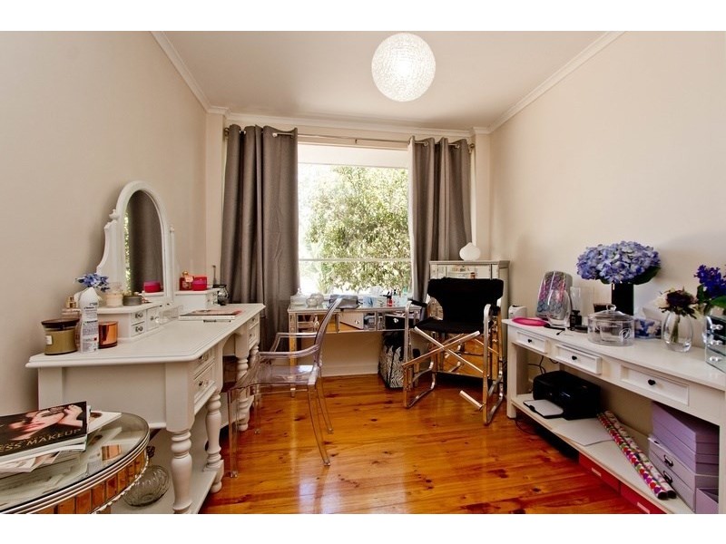 6 Loral Street, Para Hills SA 5096