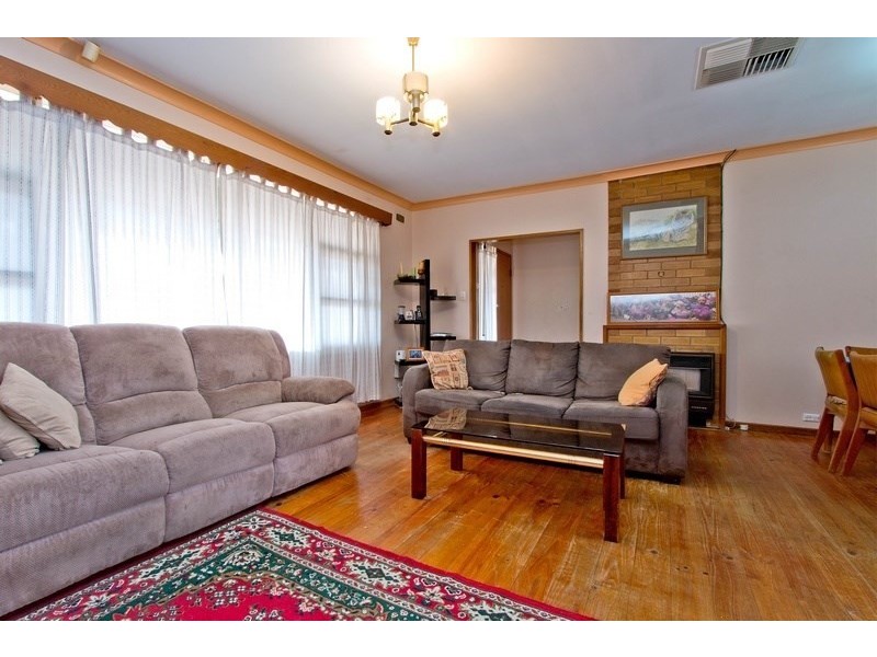 13 Cheryl Avenue, Valley View SA 5093