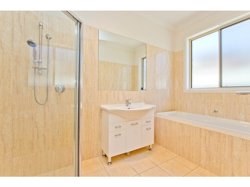 30 Pioneer Street, Seaton SA 5023