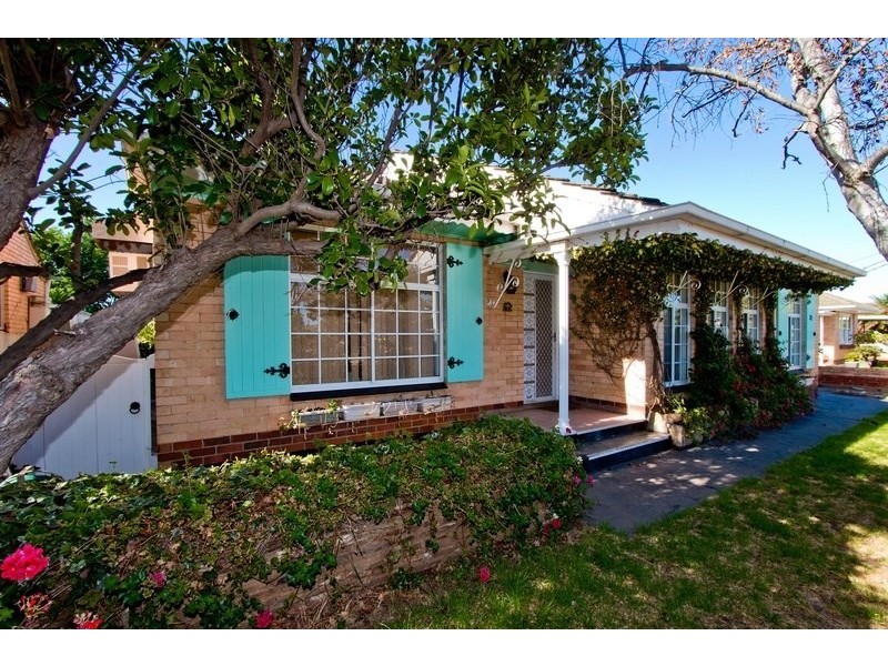 22 Hardy Street, Findon SA 5023