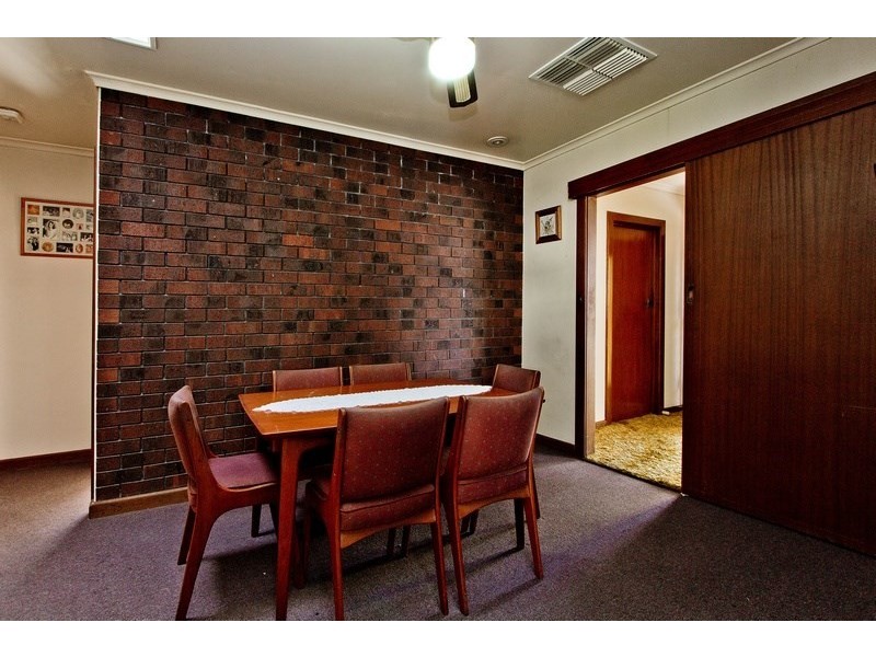 6 Hoylake Crescent, West Lakes SA 5021