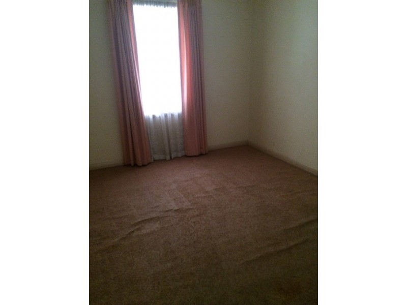 1 Falkirk Avenue, Seaton SA 5023