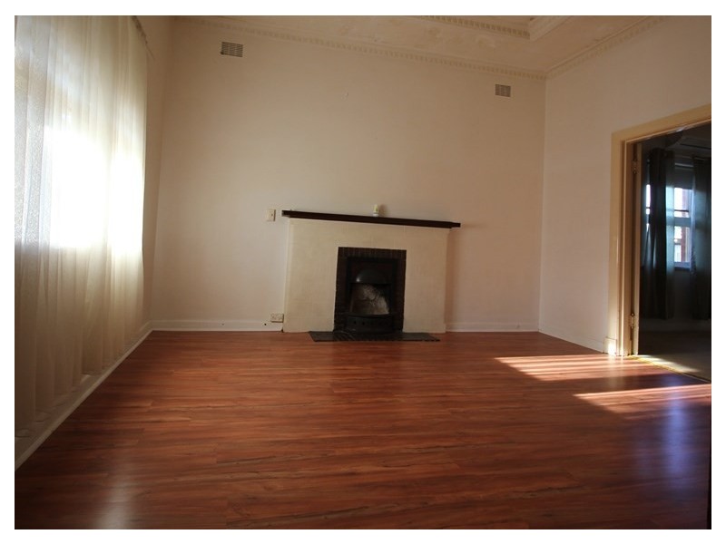 84 East Avenue, Beverley SA 5009