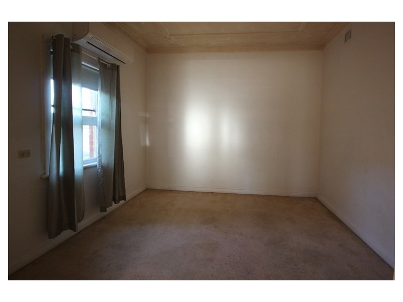 84 East Avenue, Beverley SA 5009