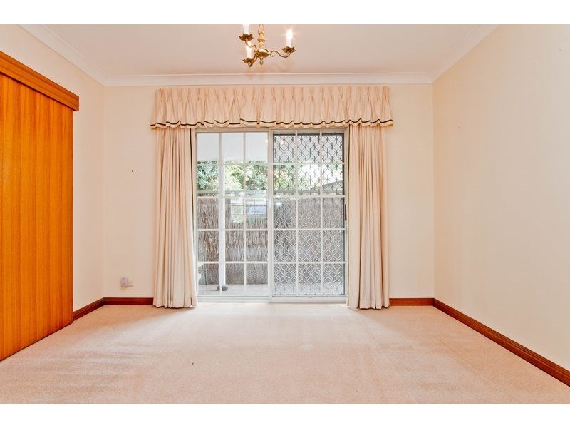 2/49 Heysen Crescent, West Lakes Shore SA 5020