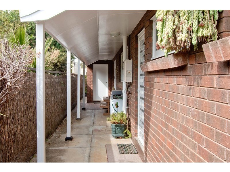 2/49 Heysen Crescent, West Lakes Shore SA 5020