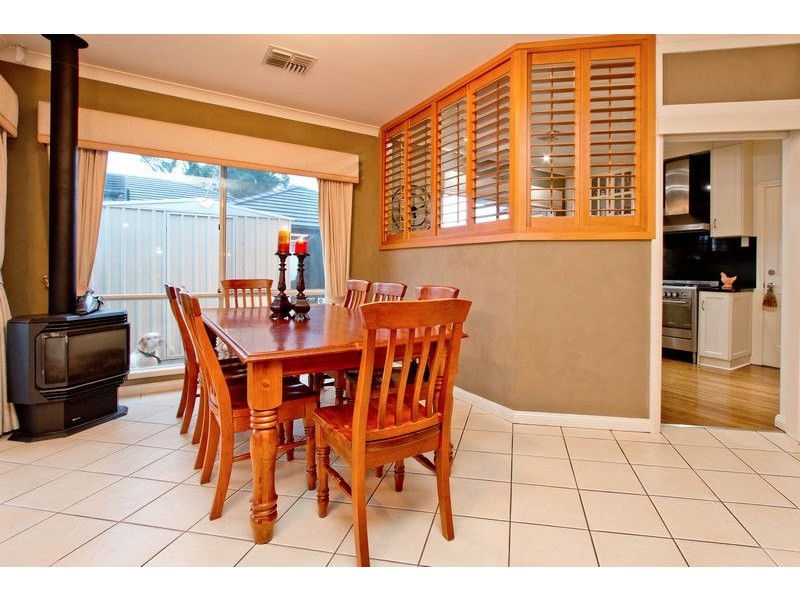 5 The Outlook, Salisbury Heights SA 5109