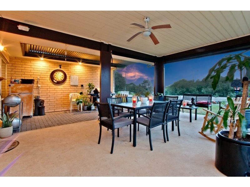 5 The Outlook, Salisbury Heights SA 5109