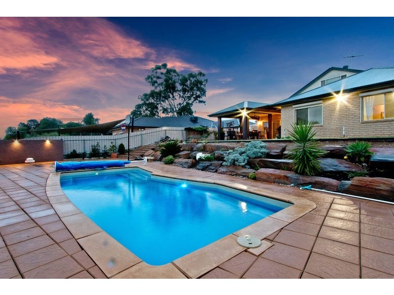 5 The Outlook, Salisbury Heights SA 5109