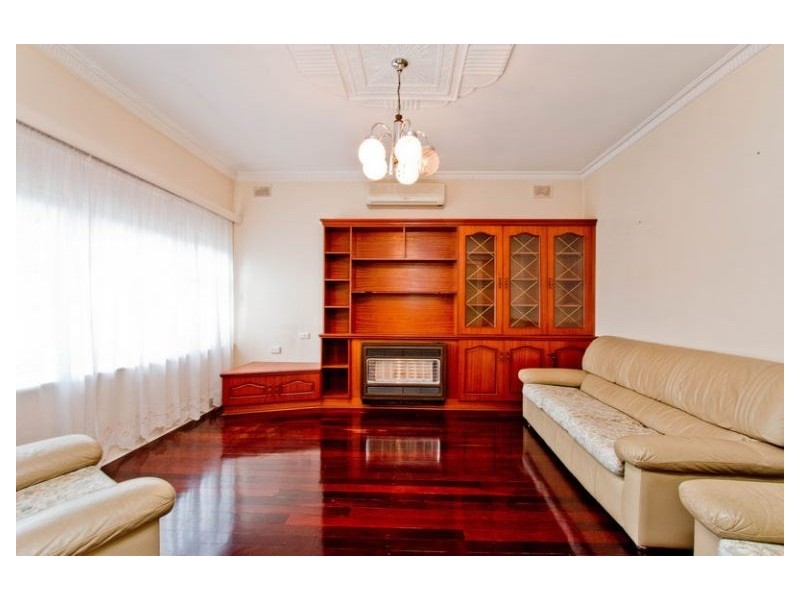 537 Grange Road, Seaton SA 5023