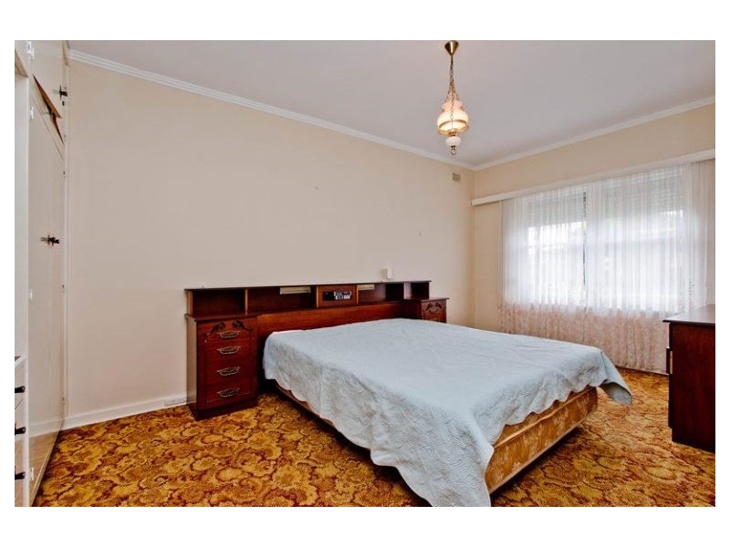 537 Grange Road, Seaton SA 5023