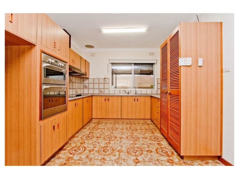 537 Grange Road, Seaton SA 5023