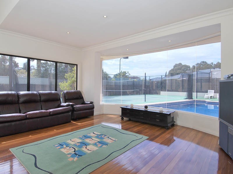 4 Riverway Drive, Kidman Park SA 5025