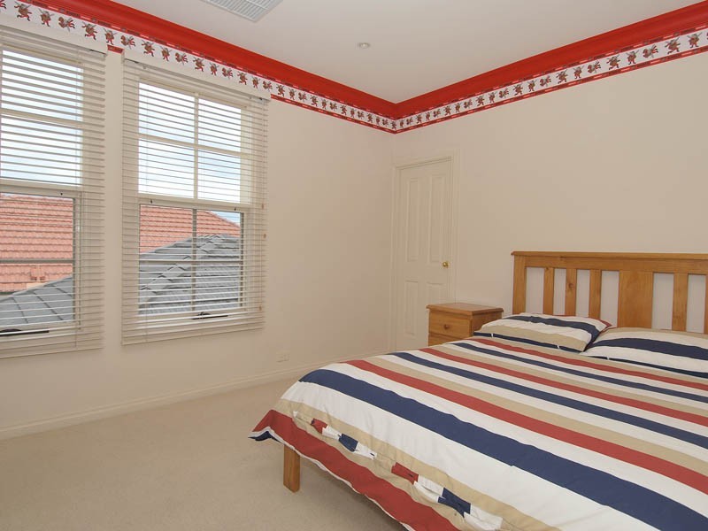 4 Riverway Drive, Kidman Park SA 5025