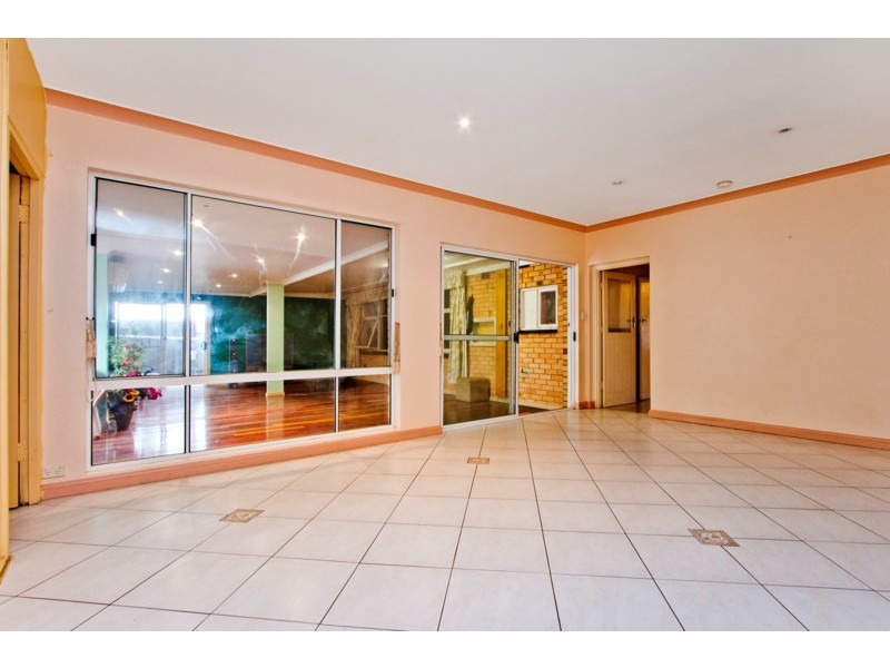 2 York Place, Woodville North SA 5012