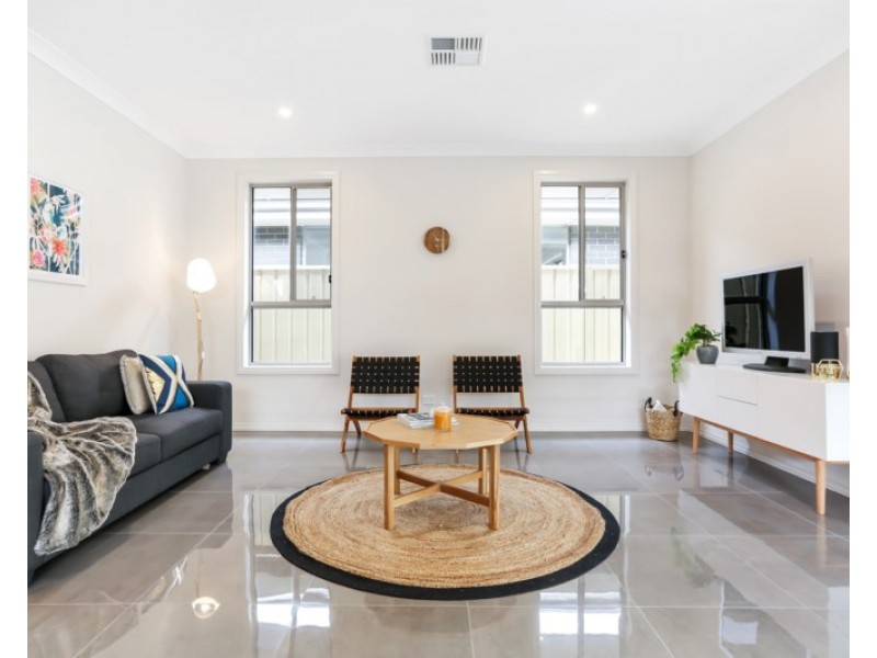 8 Maria Street, Findon SA 5023