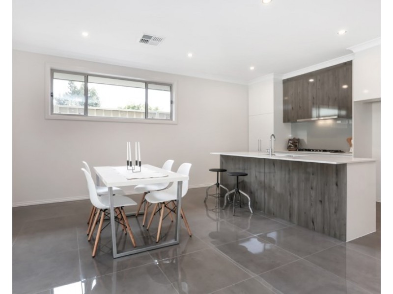 8 Maria Street, Findon SA 5023