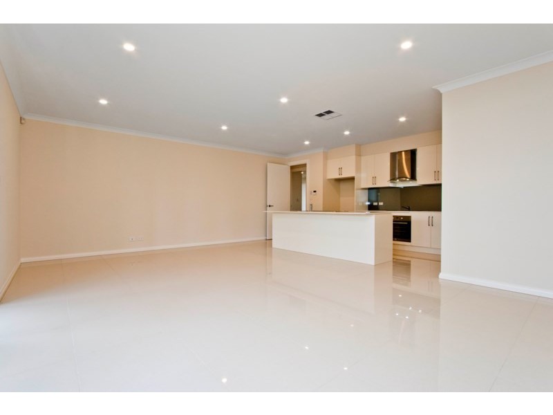 13 Hill Street, Woodville South SA 5011