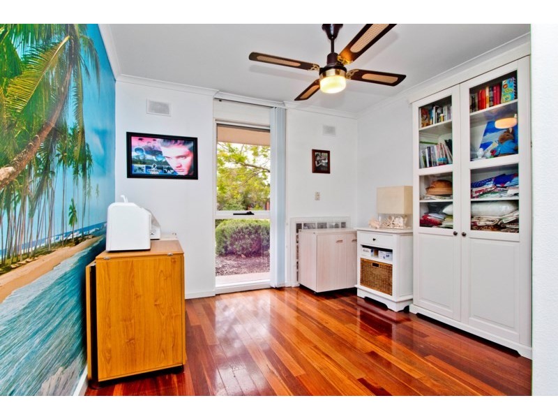 14 Greenfield Crescent, West Lakes Shore SA 5020