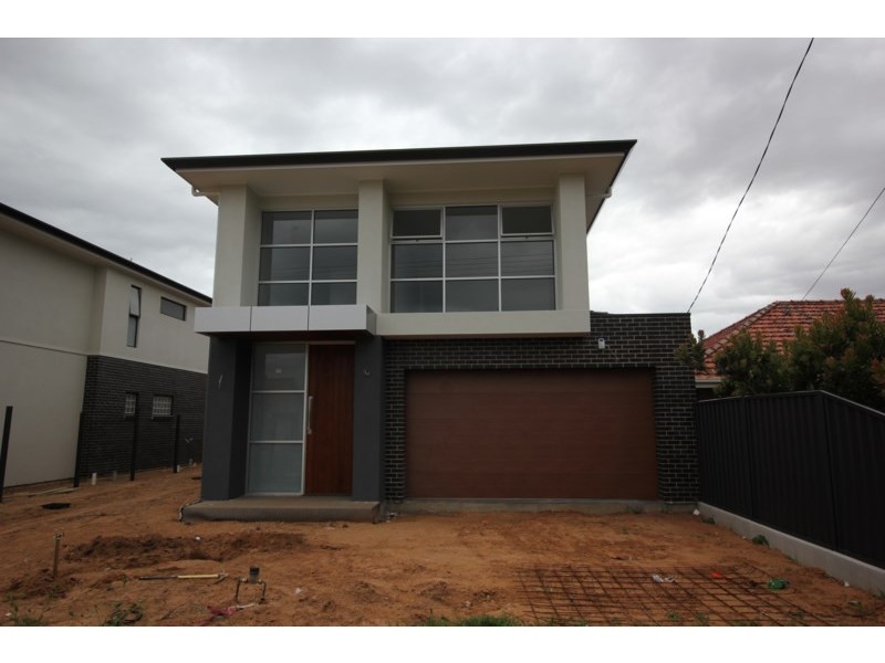 49B Dumfries Avenue, Seaton SA 5023