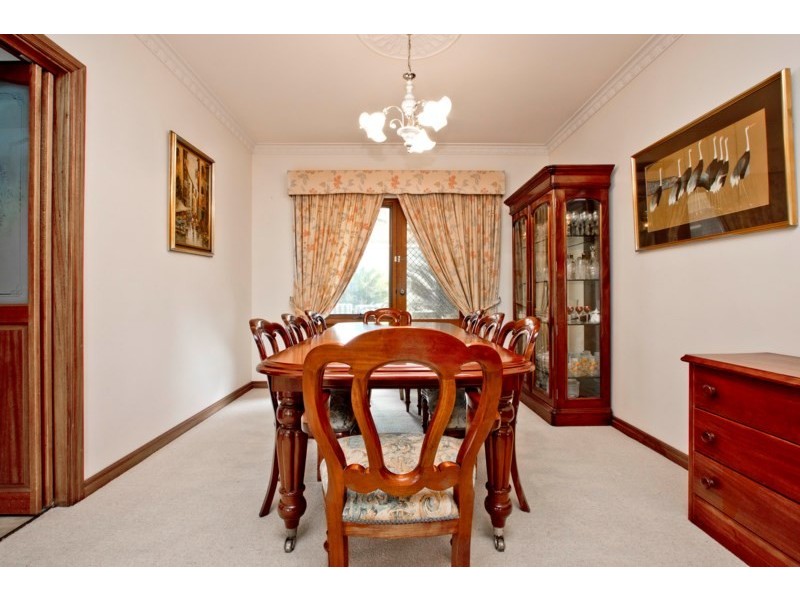 17 Chatswood Crescent, Kidman Park SA 5025