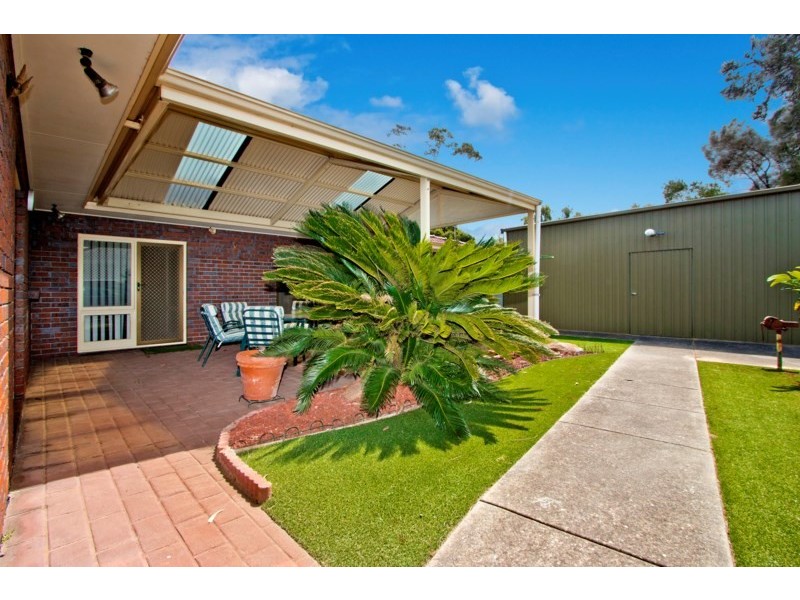 17 Chatswood Crescent, Kidman Park SA 5025