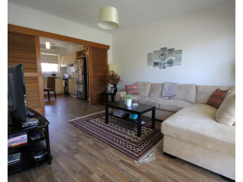 2/2 Captain Cook Avenue, Flinders Park SA 5025