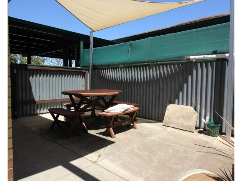 2/2 Captain Cook Avenue, Flinders Park SA 5025