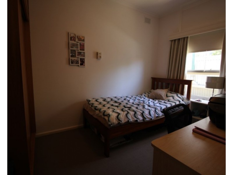 2/2 Captain Cook Avenue, Flinders Park SA 5025