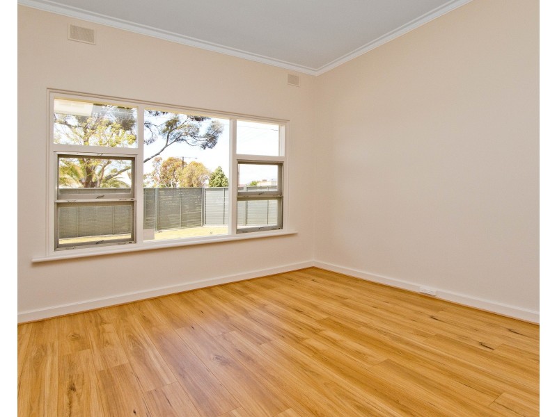 3 Danvers Grove, Woodville Gardens SA 5012