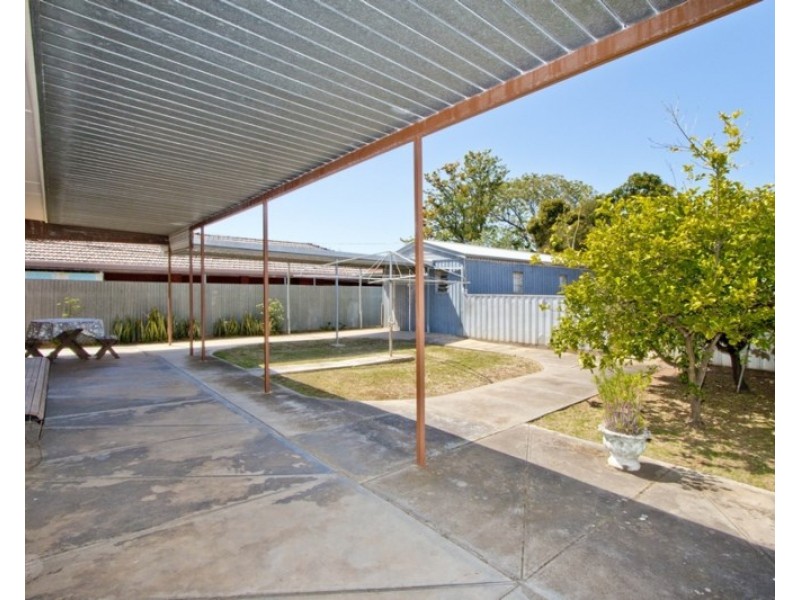 18 Rondo Avenue, Findon SA 5023