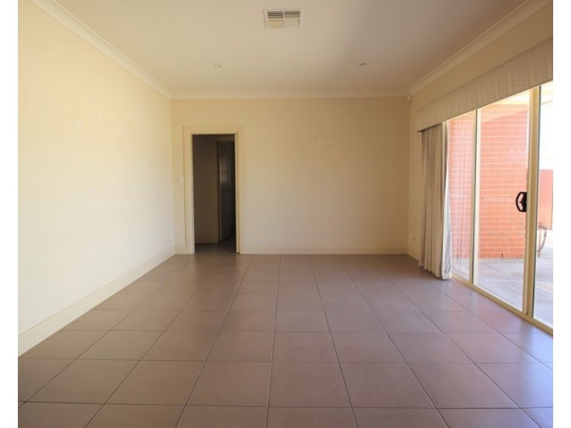 unit 2, 27 Airdrie Avenue, Seaton SA 5023