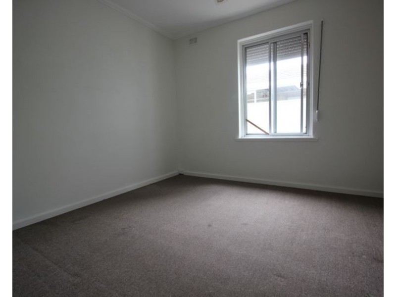 15a Barker Avenue, Findon SA 5023