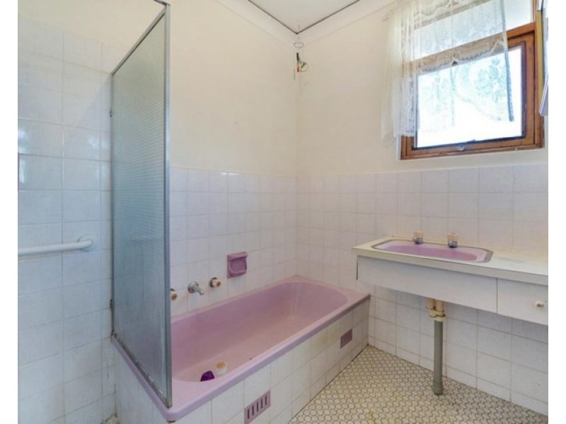 50 Mountbatten Terrace, Flinders Park SA 5025