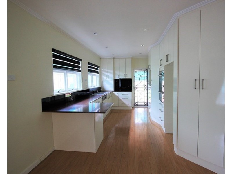 26 Samuel Street, Fulham SA 5024