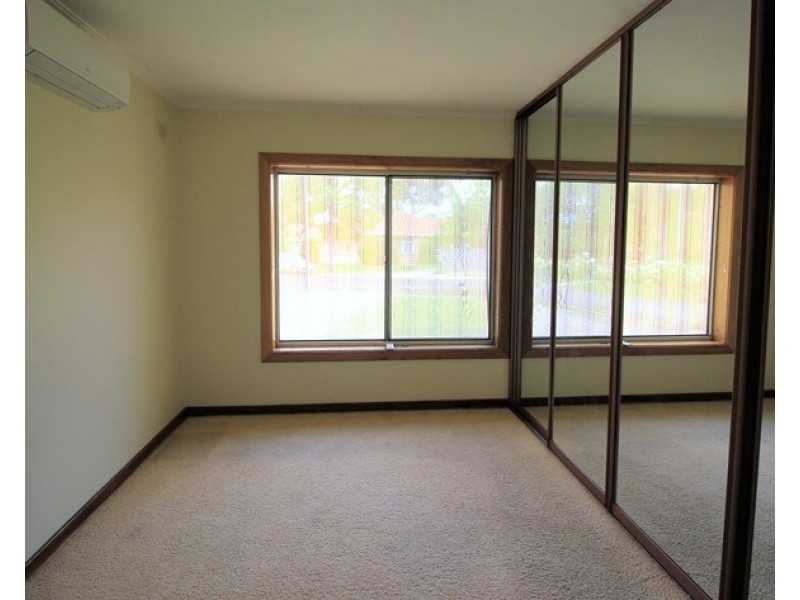 26 Samuel Street, Fulham SA 5024