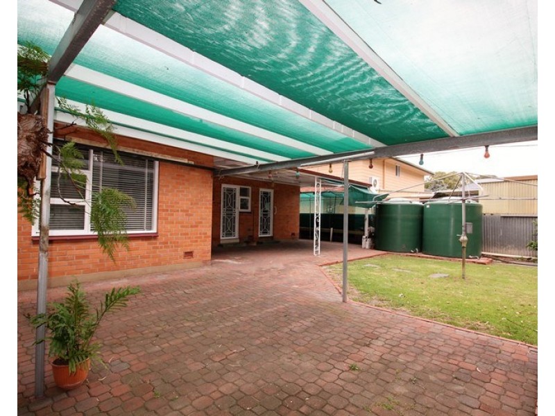 26 Samuel Street, Fulham SA 5024