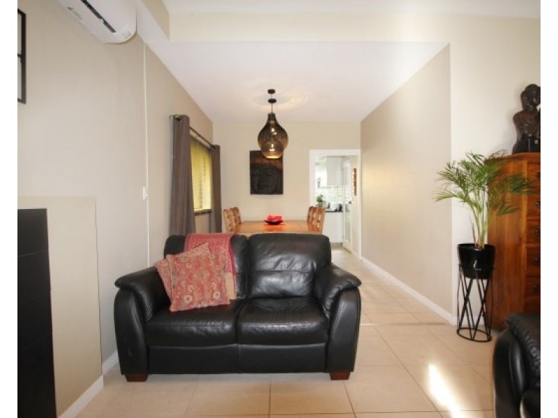 4 Bernard Street, Findon SA 5023