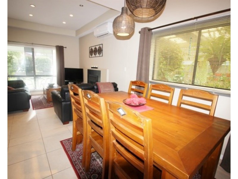 4 Bernard Street, Findon SA 5023