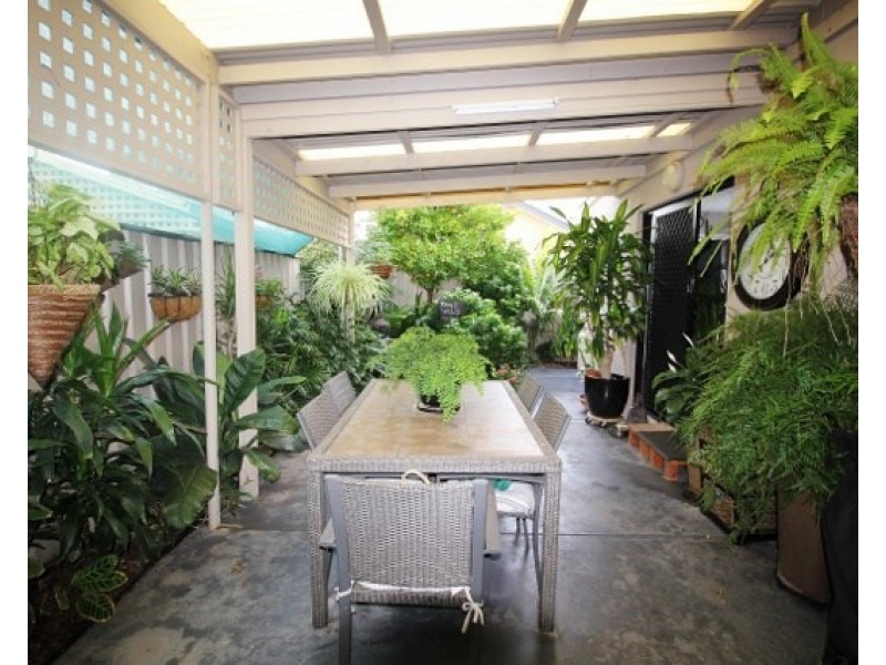 4 Bernard Street, Findon SA 5023