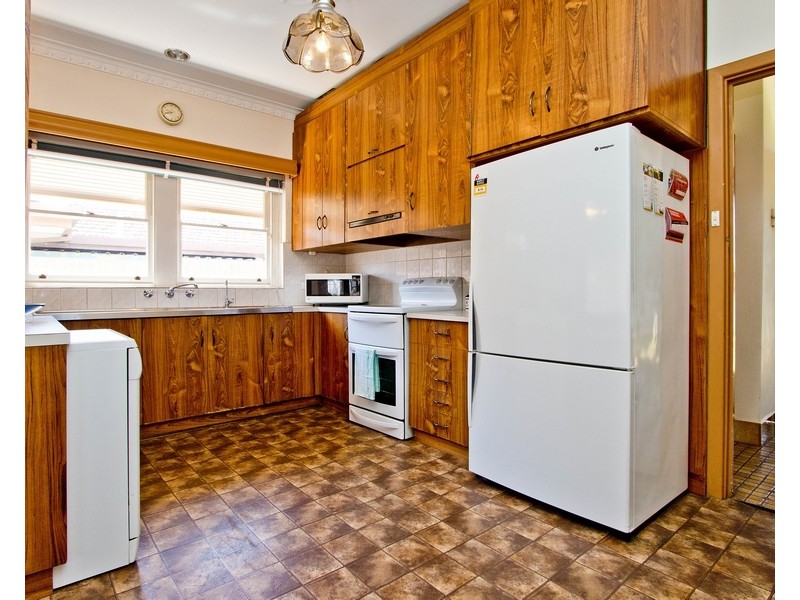 18 Rondo Avenue, Findon SA 5023