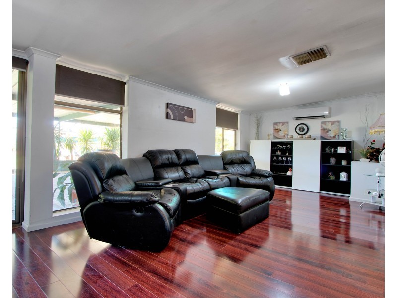 10 Raymond Avenue, Seaton SA 5023