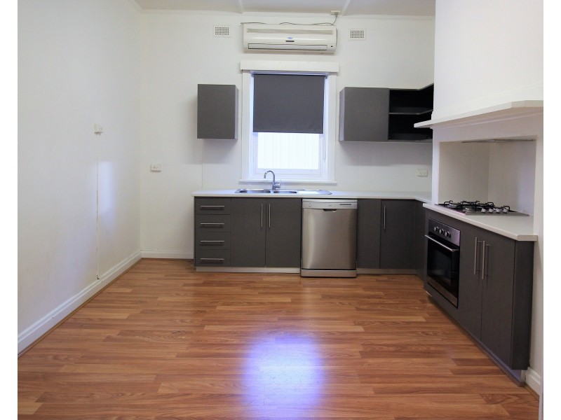 160 Military Road, Henley Beach SA 5022