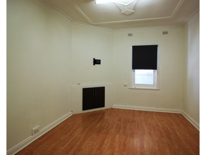 160 Military Road, Henley Beach SA 5022