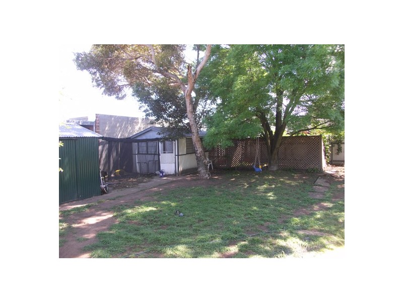 4 Myrtle Road, Dernancourt SA 5075