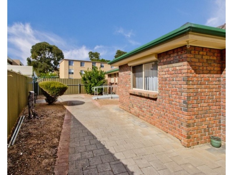 3/241 Findon Road, Findon SA 5023