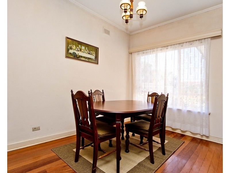 2 Richardson Avenue, Findon SA 5023