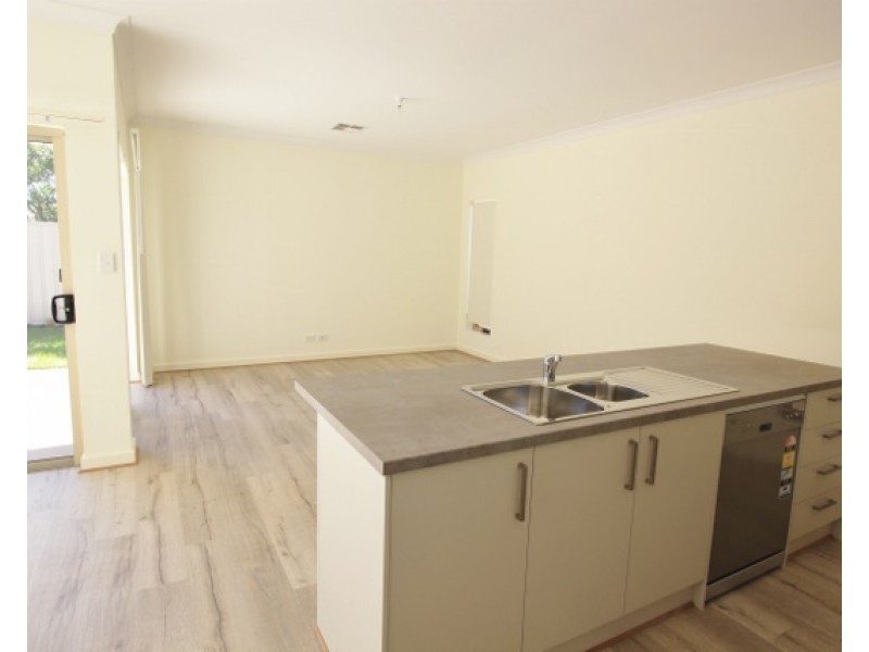 25E Frederick Road, Royal Park SA 5014