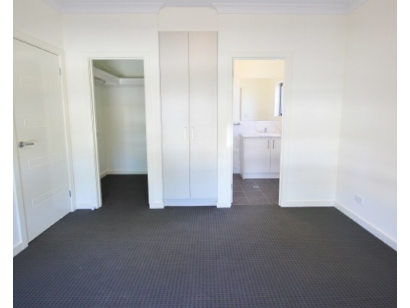 25E Frederick Road, Royal Park SA 5014