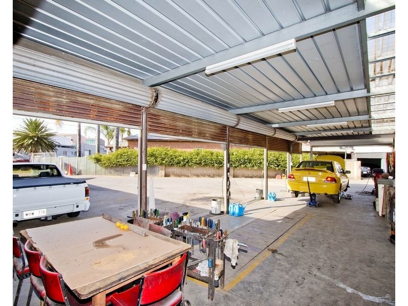 996 Port Road, Albert Park SA 5014